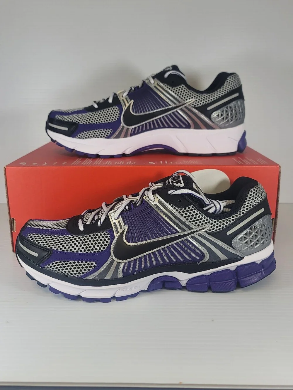 Mens Size Nike Air Zoom Vomero 5 Metallic Silver Court Purple Shoes Sneakers